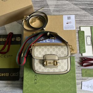 Replica Gucci ‎658574 Gucci Horsebit 1955 GG mini bag in Beige and white GG Supreme canvas