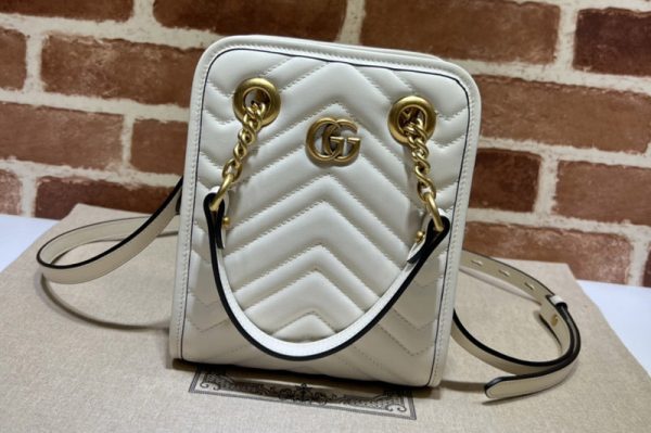 Replica Gucci 696123 GG Marmont matelassé mini bag in White matelasse chevron leather