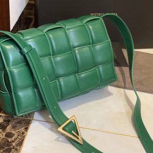 Replica Bottega Veneta 591970 padded cassette bag in Green Lambskin Leather