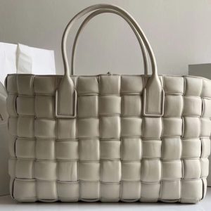 Replica Bottega Veneta Maxi Intreccio Big Tote Bag in White Lambskin leather