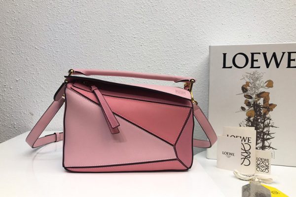 Replica Loewe Small Puzzle bag in Light Pink/Pink classic calfskin