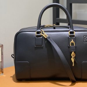 Replica Loewe Amazona 28 bag in Black nappa calfskin