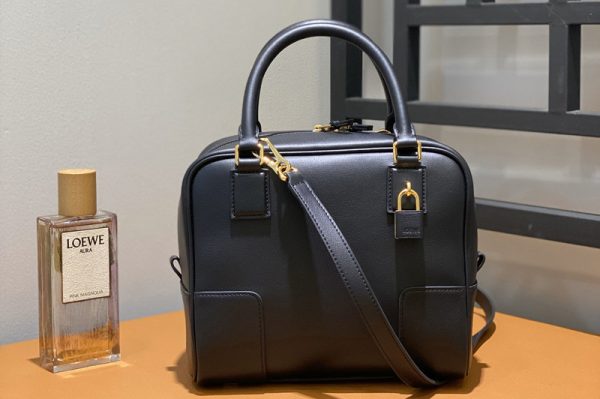 Replica Loewe Amazona 19 square bag in Black nappa calfskin