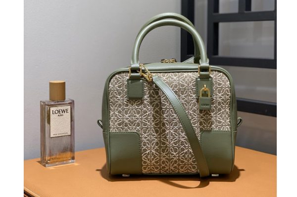 Replica Loewe Amazona 19 square bag in Green/Avocado Green Anagram jacquard and calfskin