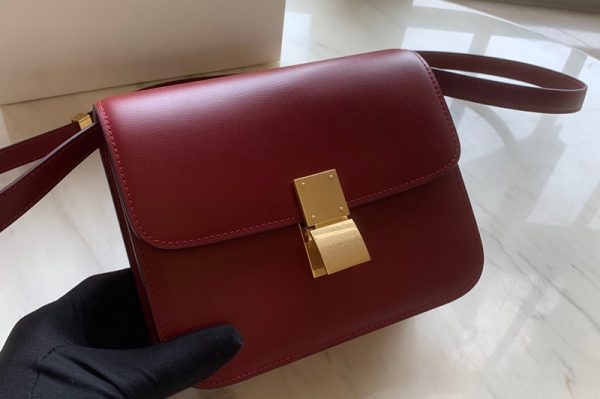 Replica Celine 192523 Teen Classic Bag in Red box calfskin Leather