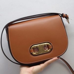 Replica Celine 193043 medium maillon triomphe Bag in Tan natural calfskin Leather