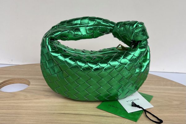 Replica Bottega Veneta 651876 Mini Jodie boho bag in Green Intrecciato Nappa leather