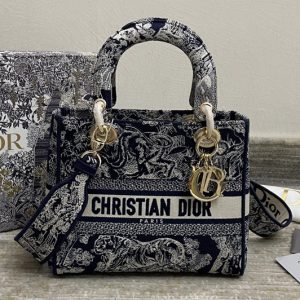 Replica Christian Dior M0565 Dior Medium Lady d-lite bag in Blue Toile de Jouy Embroidery