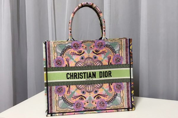 Replica Christian Dior M1286 Dior book tote Bag in Dior Embroidery