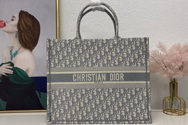 Replica Christian Dior M1286 dior book tote Bag in Gray Dior Oblique Embroidery