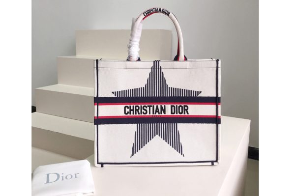 Replica Christian Dior M1286 Dior book tote Bag in White Three-Tone Embroidery