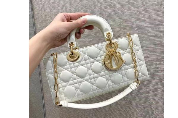 Replica Christian Dior M0540 Lady D-Joy bag in White Cannage Lambskin