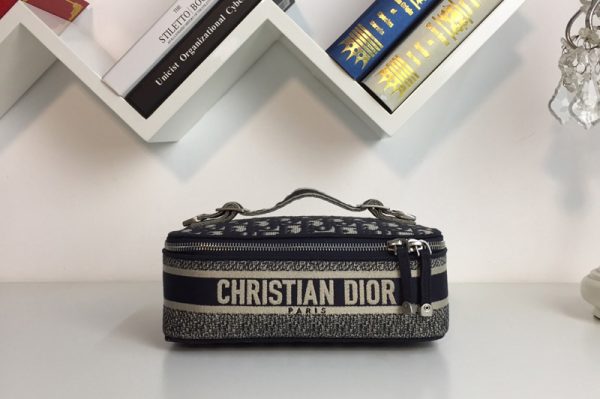 Replica Dior M1522 Oblique Cosmetic bag in Navy Blue Dior Oblique jacquard