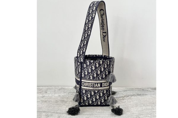 Replica Christian Dior M1276 D-Bubble bucket bag in Blue Dior Oblique Jacquard