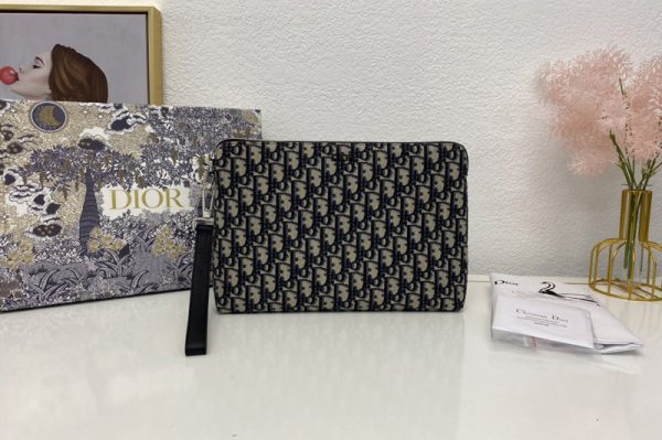 Replica Christian Dior 2OBCA251 Dior pouch in Beige and Black Dior Oblique Jacquard