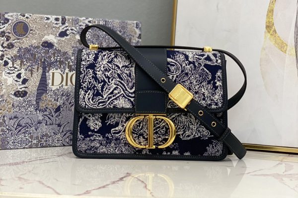 Replica Christian Dior M9203 30 Montaigne Bag in Blue Toile de Jouy Reverse Jacquard