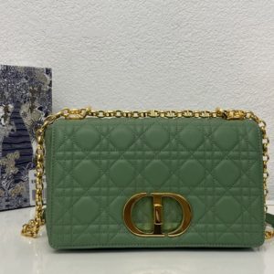 Replica Christian Dior M9242 Medium Dior Caro bag in Green Supple Cannage Calfskin