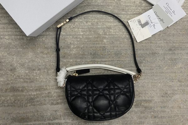 Replica Christian Dior M7200 Small Dior Vibe Hobo bag in Black Cannage Lambskin