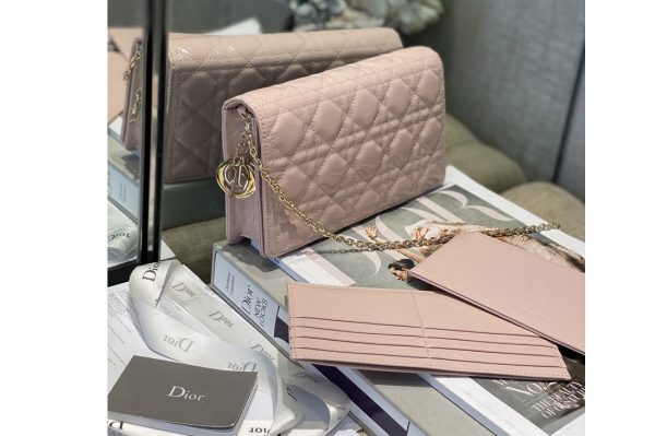 Replica Dior S0204 Lady Dior pouch in Pink Patent Cannage Calfskin