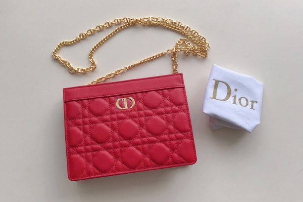 Replica Christian Dior S5106 Dior Caro zipped pouch with chain in Red Supple Cannage Calfskin