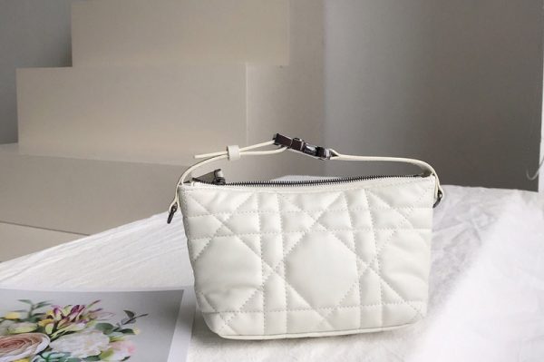 Replica Christian Dior S5553 Small DiorTravel Nomad pouch in White Macrocannage Calfskin