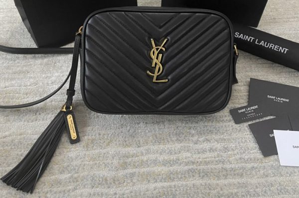 Replica Saint Laurent 612544 YSL LOU CAMERA BAG IN Black QUILTED LEATHER