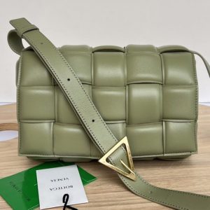 Replica Bottega Veneta 591970 Padded Cassette Bag in Travertine Leather