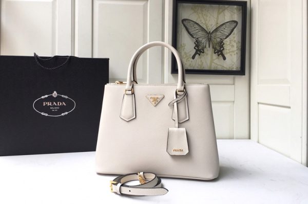 Replica Prada 1BA232 Medium Prada Galleria Saffiano leather bag in White Saffiano leather