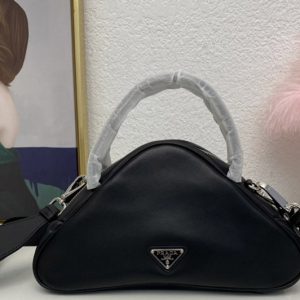 Replica Prada 1BB082 Leather Prada Triangle bag in Black Leather