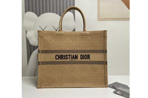 Replica Christian Dior M1286 Dior book tote Bag in Brown Embroidery