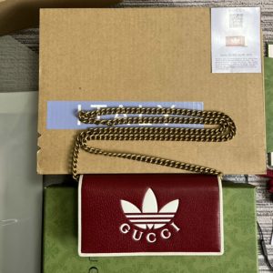 Replica adidas x Gucci 621892 wallet with chain in Red and off-white leather