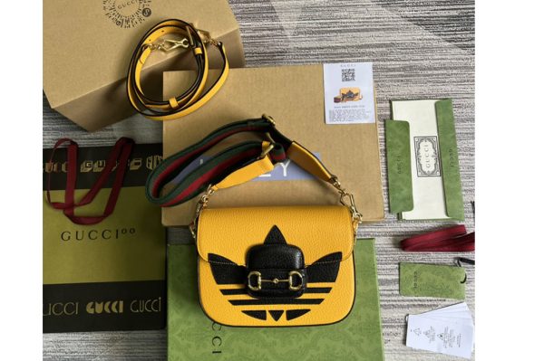 Replica Gucci 658574 adidas x Gucci Horsebit 1955 mini bag in Yellow and Black leather