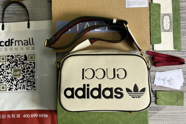 Replica adidas x Gucci 702427 small shoulder bag in White leather