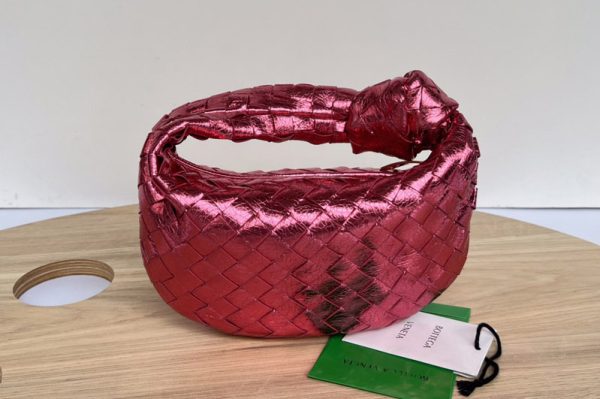 Replica Bottega Veneta 651876 Mini Jodie boho bag in Red Intrecciato Nappa leather