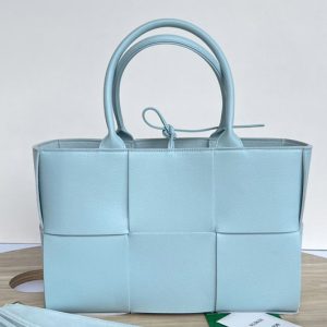 Replica Bottega Veneta 652867 Arco Mini tote bag in Light Blue Intrecciato Nappa leather