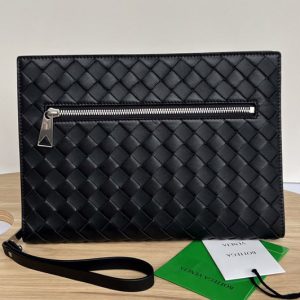 Replica Bottega Veneta 693675 Small intrecciato leather document case in Black intrecciato