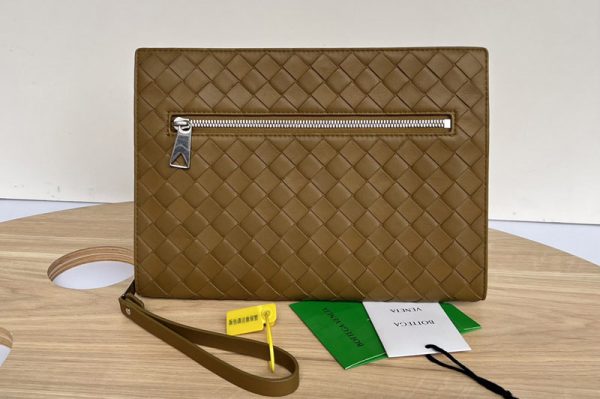 Replica Bottega Veneta 693675 Small intrecciato leather document case in Acorn intrecciato