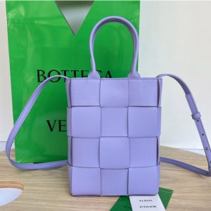 Replica Bottega Veneta 709341 Mini Cassette Tote Bag in Wisteria intreccio leather