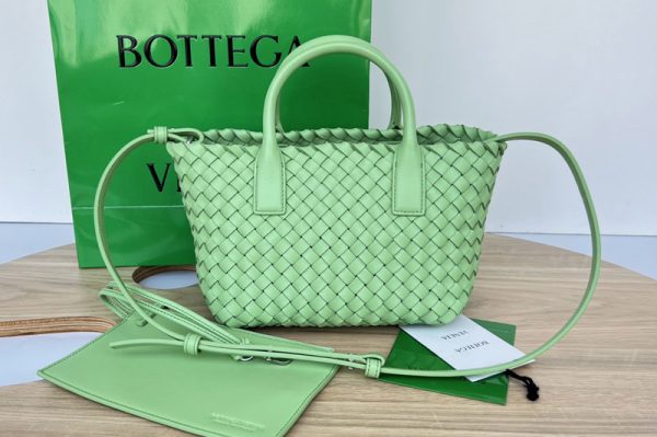 Replica Bottega Veneta 709464 Mini Cabat tote bag in Pistachio intreccio leather