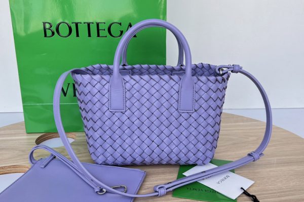 Replica Bottega Veneta 709464 Mini Cabat tote bag in Wisteria intreccio leather