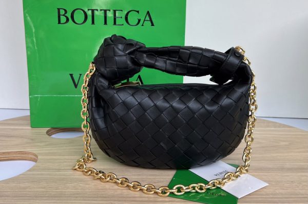 Replica Bottega Veneta 709562 Mini Jodie top handle bag in Black intrecciato leather