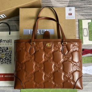 Replica Gucci 631685 GG Matelasse leather medium tote bag in Brown GG Matelasse leather