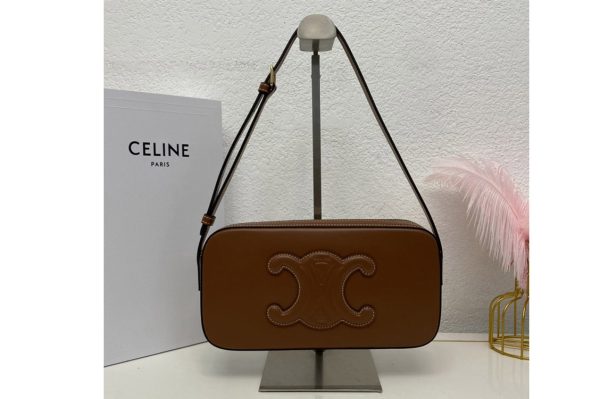 Replica Celine 198183 CAMERA SHOULDER BAG CUIR TRIOMPHE IN TAN SMOOTH CALFSKIN