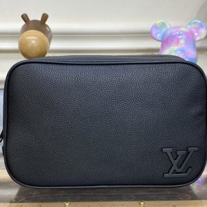 Replica Louis Vuitton M20912 LV toilet pouch bag in Black LV Aerogram cowhide leather