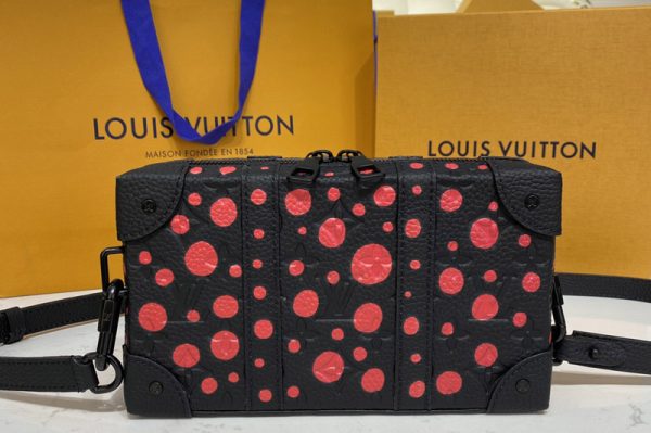 eplica Louis Vuitton M81905 LV x YK Soft Trunk wearable wallet in Black and red Taurillon Monogram cowhide with Infinity Dots print