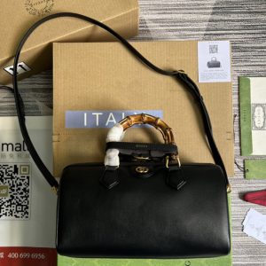 Replica Gucci 655663 gucci diana japan limited small top handle bag in Black Leather