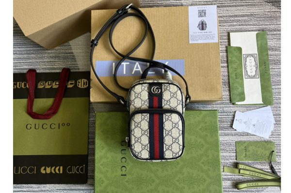 Replica Gucci 672952 Mini bag with Interlocking G in Beige and ebony GG Supreme canvas