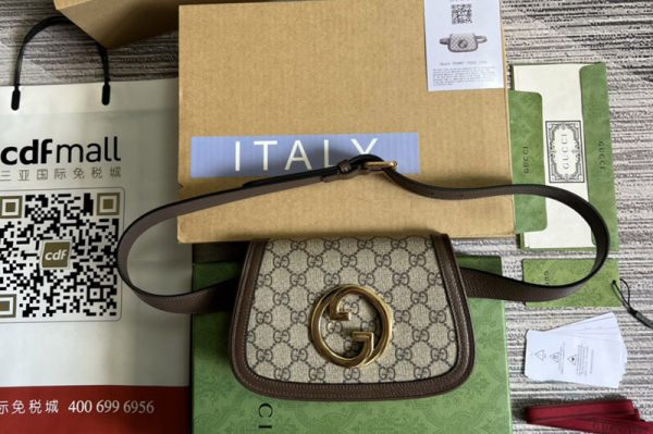 Replica Gucci 703807 Gucci Blondie belt bag in Beige and ebony GG Supreme canvas