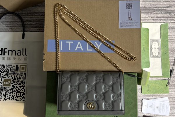 Replica Gucci 723787 GG Matelassé chain wallet in Grey GG Matelassé leather