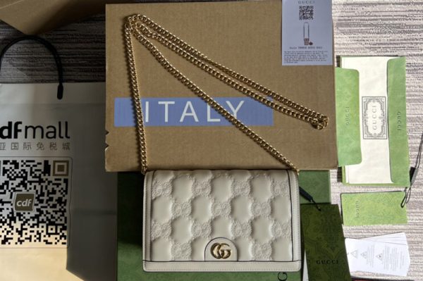 Replica Gucci 723787 GG Matelassé chain wallet in White GG Matelassé leather